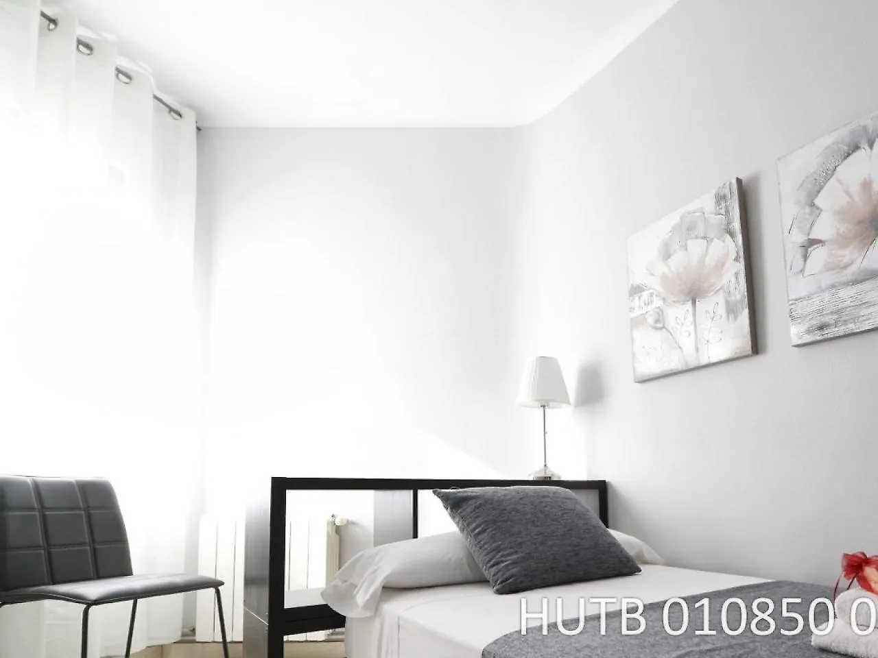 Alcam Lesseps Apartment Barcelona Spain